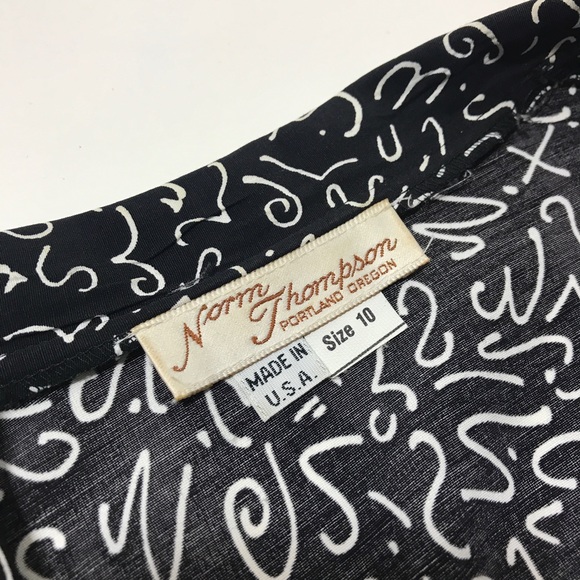 Squiggly Script Dress - Picture 8 of 8